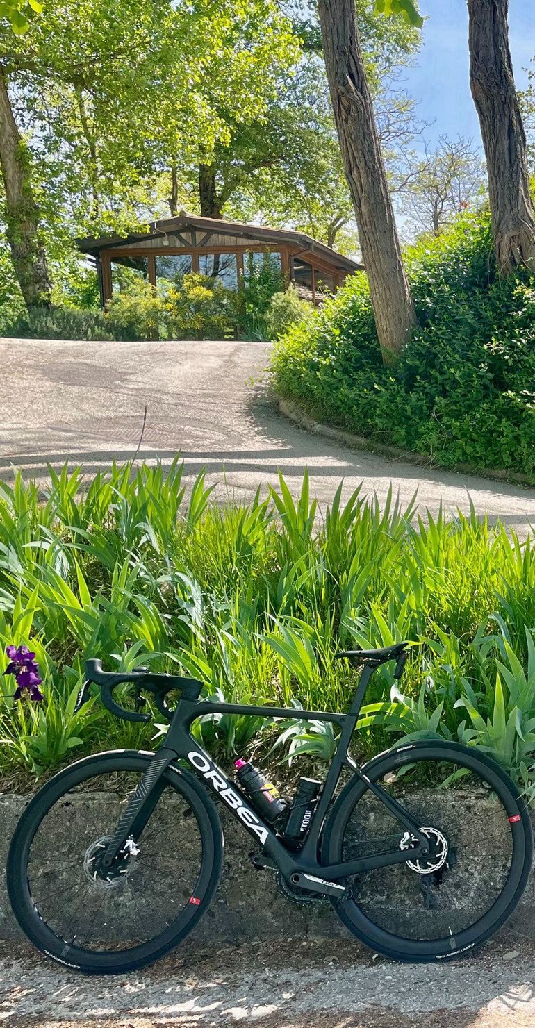 Brugt Orbea ORCA M11eLTD PWR 2023 2023 Road & Gravel — billede 2 af 19