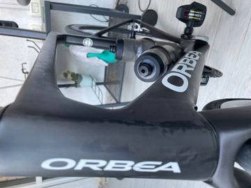 Orbea ORCA M11eLTD PWR 2023 2023 Road & Gravel usato, Nero — immagine 18 di 19
