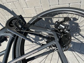 Used CUBE KATHMANDU HYBRID ONE 625 2020 Road & Gravel — image 3 of 5