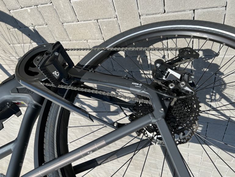Used CUBE KATHMANDU HYBRID ONE 625 2020 Road & Gravel — image 3 of 5