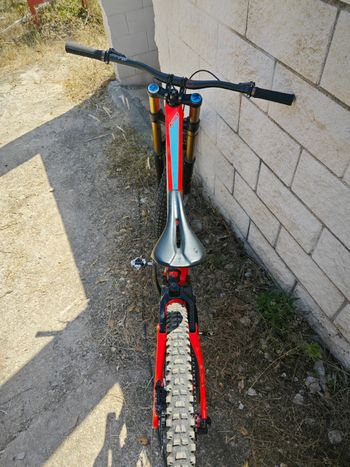 Used Specialized Demo 8 I Carbon 2018 2018 Mountainbike — image 3 of 6