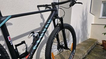 Used Canyon Exceed CFR LTD 2023 2023 Mountainbike, Black, 29 — image 7 of 12