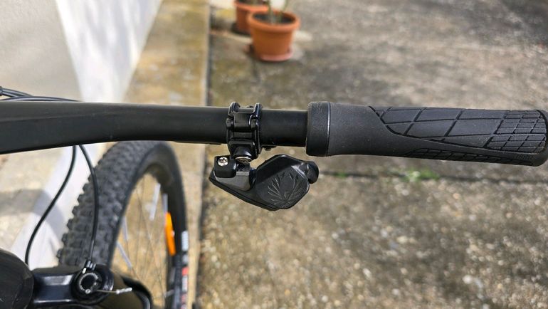Used Canyon Exceed CFR LTD 2023 2023 Mountainbike, Black, 29 — image 10 of 12
