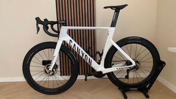 Canyon - Aeroad CFR MVDP 2023, 2023