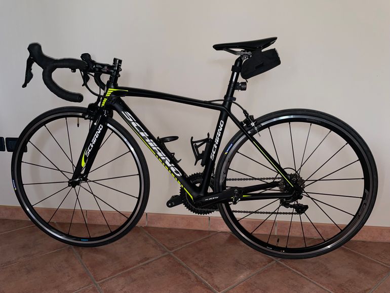 Used Shimano Full Carbon 2015 Road & Gravel, Black — image 2 of 7