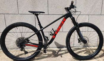 Trek - Roscoe 8 2022, 2022