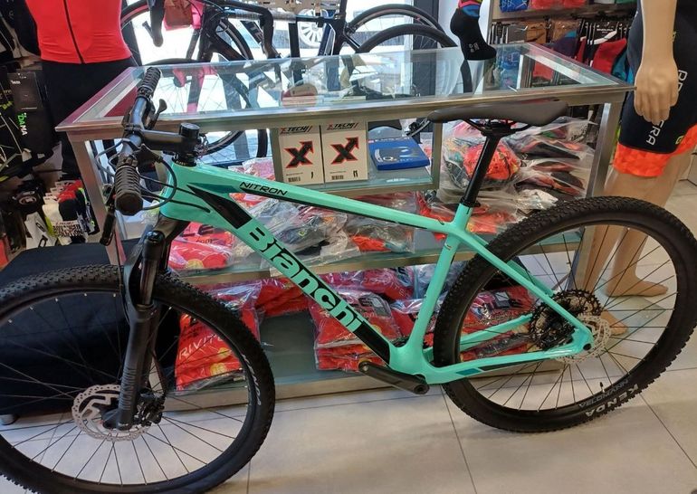 Used Bianchi Nitron 9.3 XT/SLX 2023 2023 Mountainbike, Blue, 29 — image 1 of 3