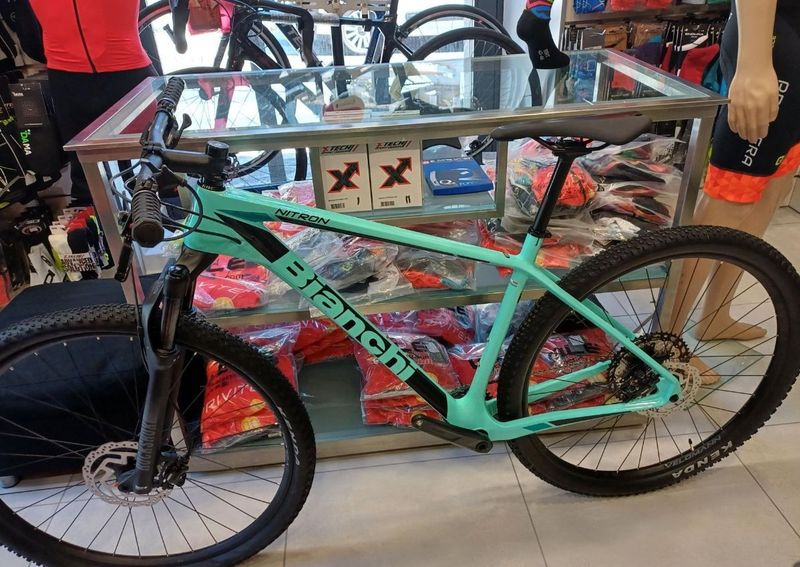 Použité Bianchi Nitron 9.3 XT/SLX 2023 2023 Mountainbike — obrázek 1 z 3