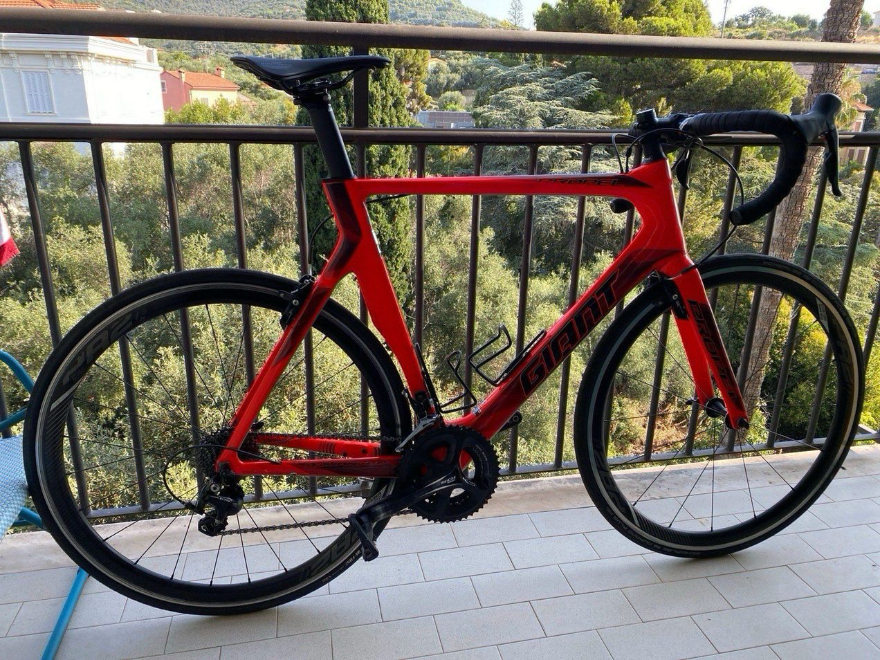 Giant Propel Advanced 2