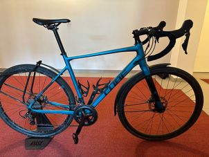 CUBE - Nuroad Gravel deepteal 'n' black mit kompletter Tiagra Gruppe (neu in 2024), 2022