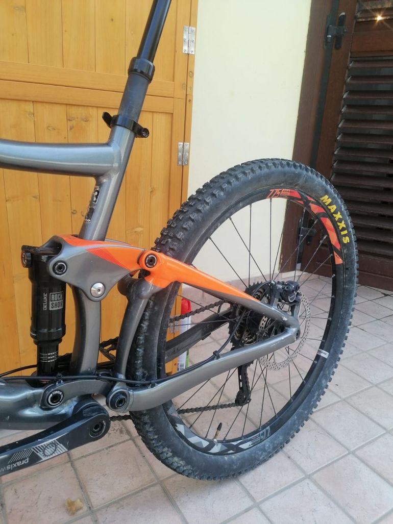 Used Giant Trance 3 2018 2018 Mountainbike, Rot, 27.5 — image 7 of 7