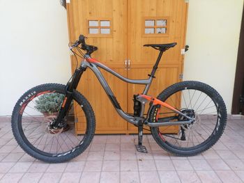 Used Giant Trance 3 2018 2018 Mountainbike, Rot, 27.5 — image 2 of 7