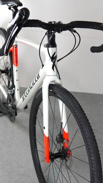 Used Specialized Men's Diverge Comp 2018 2018 Road & Gravel, Weiß — image 2 of 7