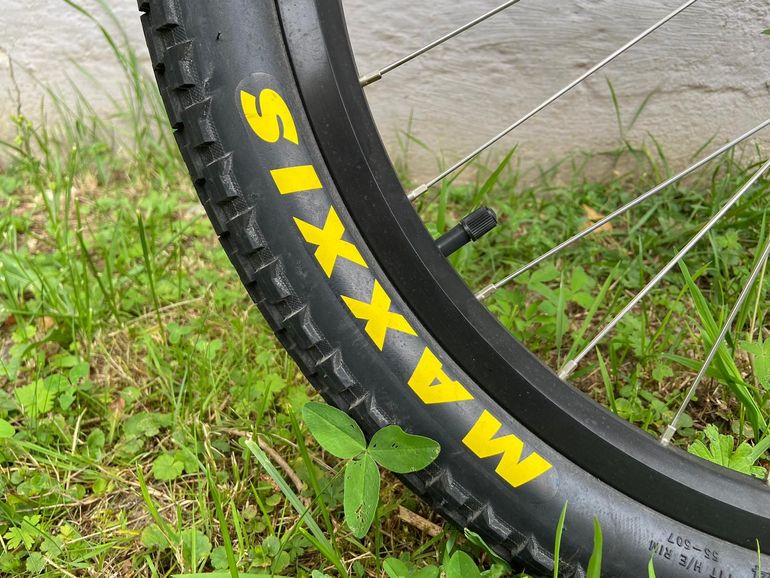 Used x Inspired Street Trial Flow + 24" 2024 Mountainbike, Blue — image 2 of 8