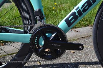 Used Bianchi Oltre Comp 105 Di2 2025 Road & Gravel, Green — image 10 of 10