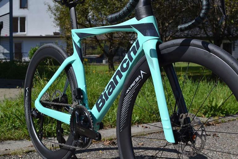 Used Bianchi Oltre Comp 105 Di2 2025 Road & Gravel, Green — image 3 of 10
