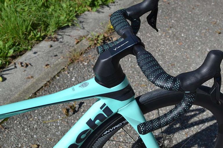 Used Bianchi Oltre Comp 105 Di2 2025 Road & Gravel, Green — image 4 of 10