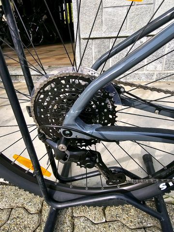 Tweedehands Merida eBIG NINE 400 2024 2024 Mountainbike — afbeelding 2 van 8