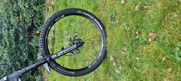 Used Canyon Torque CF 7 2021 2021 Mountainbike, Black, 27.5 — image 6 of 10