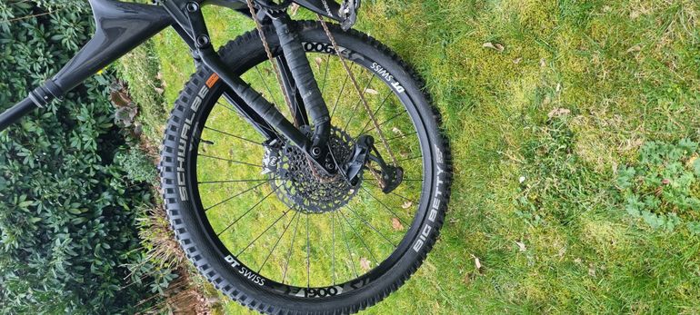 Used Canyon Torque CF 7 2021 2021 Mountainbike, Black, 27.5 — image 5 of 10