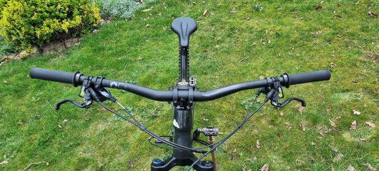 Used Canyon Torque CF 7 2021 2021 Mountainbike, Black, 27.5 — image 9 of 10