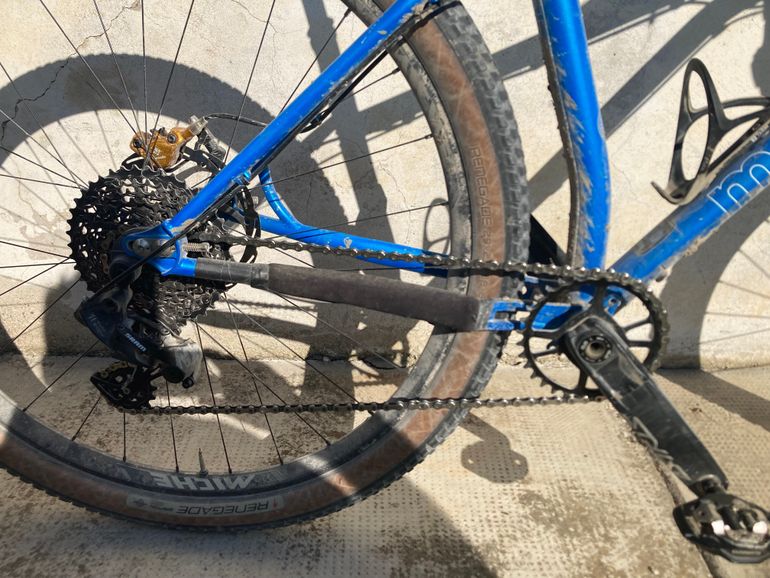 Used Pipedream Cycles Moxie 2020 Mountainbike, Blue — image 2 of 4