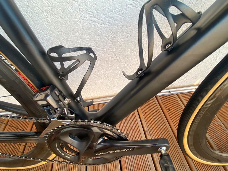 Used Canyon Ultimate CF SLX 8.0 Di2 2020 Road & Gravel, Black — image 2 of 14