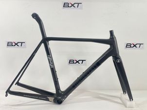 Lightweight - Urgestalt Frameset 2019, 2019