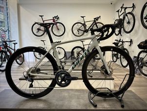 Giant - TCR Advanced Disc 1+ 2021, 2021