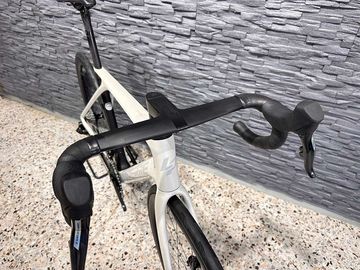 Brugt Lapierre Xelius SL 8.0 AXS 2024 2024 Road & Gravel — billede 6 af 9