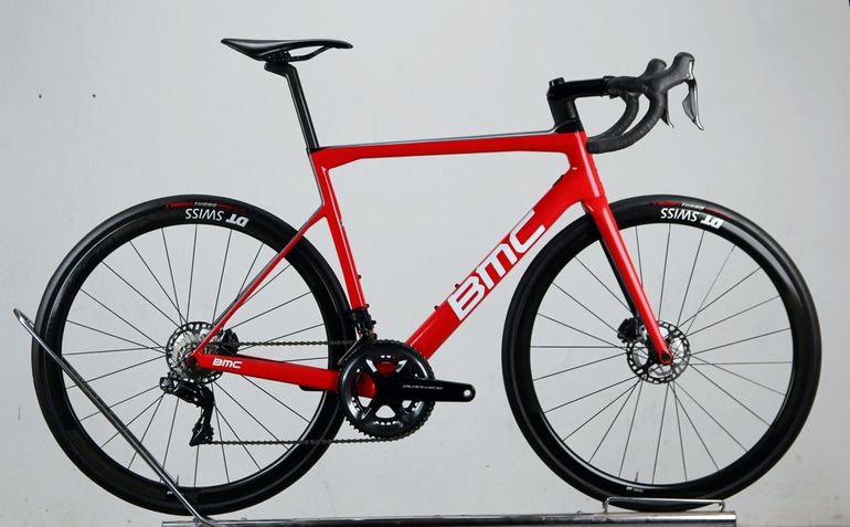 Used BMC TEAMMACHINE SLR01 DISC CARBON DURA ACE Di2 Road & Gravel — image 1 of 13