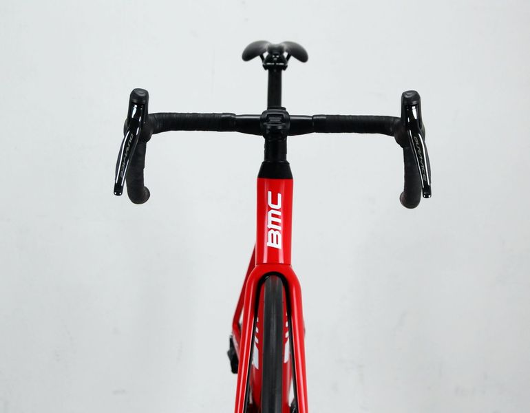 Used BMC TEAMMACHINE SLR01 DISC CARBON DURA ACE Di2 Road & Gravel — image 11 of 13