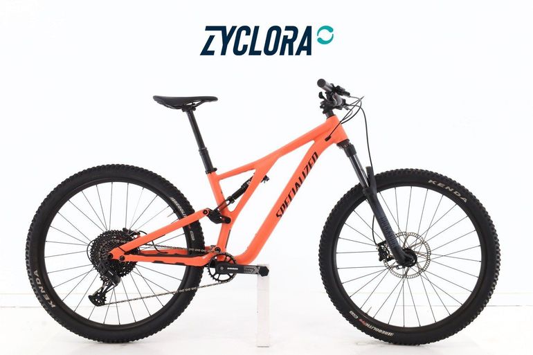 Used Specialized Stumpjumper Mountainbike, Black — image 9 of 9