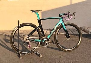 Pinarello - DOGMA F DURA ACE Di2 Disc 2023, 2023