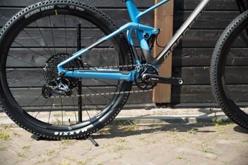 Brugt Mondraker F-PODIUM CARBON DC R 2023 2023 Mountainbike — billede 2 af 4