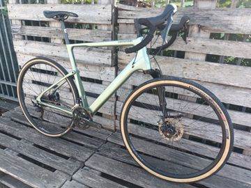 Używany Cannondale Topstone Carbon 2 Lefty Road & Gravel — zdjęcie 2 z 4