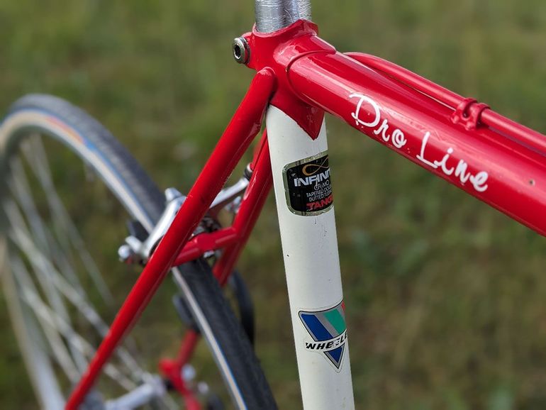 Used Wheeler ProLine 4800 1991 Road & Gravel, Rosso — image 9 of 10