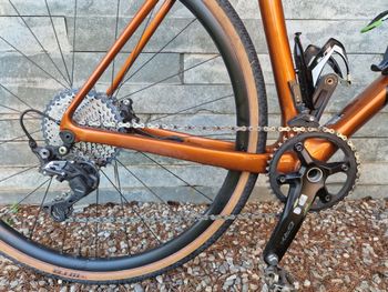 Used Giant TCX Advanced Pro 2 Disc 2023 Road & Gravel, Orange — image 3 of 4