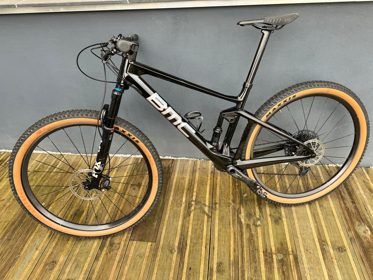 Used BMC Fourstroke 2022 Mountainbike, Black — image 4 of 5