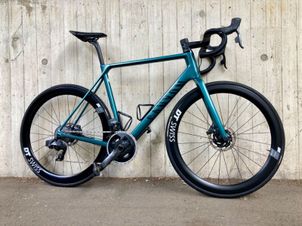 Canyon - Ultimate CF SLX 8 Disc eTap 2022, 2022