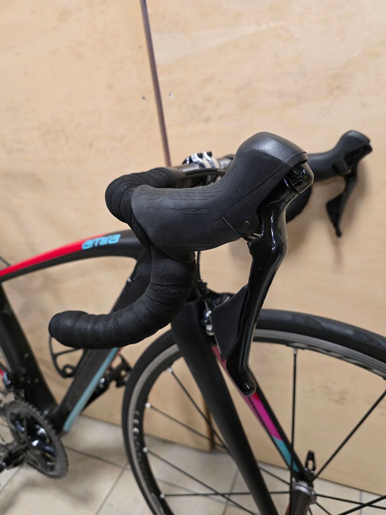 Used Specialized S-Works Amira SL4 2015 2015 Road & Gravel, Black — image 10 of 11