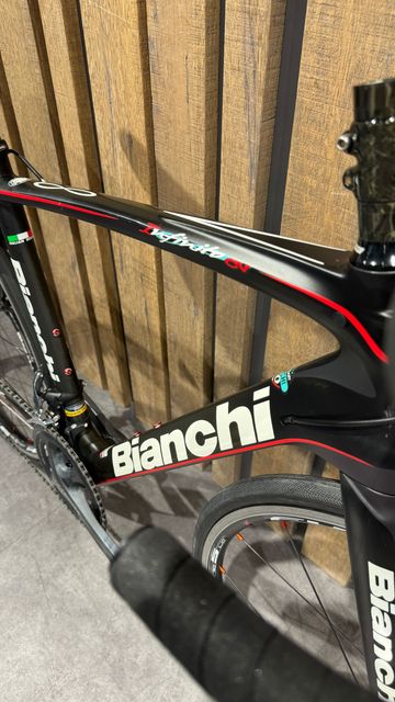 Brugt Bianchi Infinito CV Ultegra 2012 Road & Gravel — billede 8 af 17