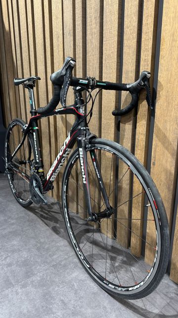 Brugt Bianchi Infinito CV Ultegra 2012 Road & Gravel — billede 10 af 17