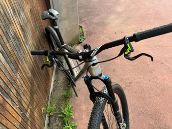 Used Canyon Exceed CF 8 2023 2023 Mountainbike, Hellgrau, 29 — image 2 of 14