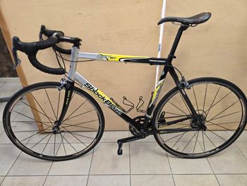 Used Chiru X-root ShockBlaze RSV107 2000 Road & Gravel, Red — image 7 of 7