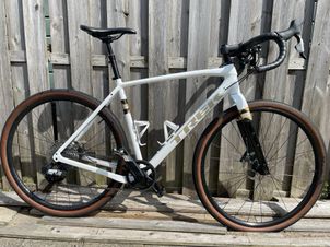 Trek - Checkpoint ALR 5 AXS 2024, 2024