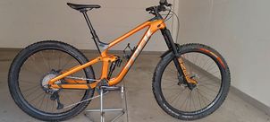 Trek - Slash 9.8 XT Gen 5 2021, 2021