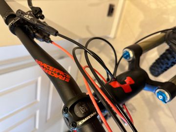 Brugt CUBE stereo 160 C:62 Race 27.5 2016 2016 Mountainbike — billede 2 af 11