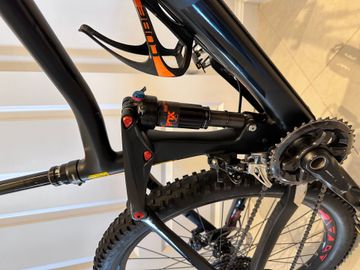 Brugt CUBE stereo 160 C:62 Race 27.5 2016 2016 Mountainbike — billede 5 af 11