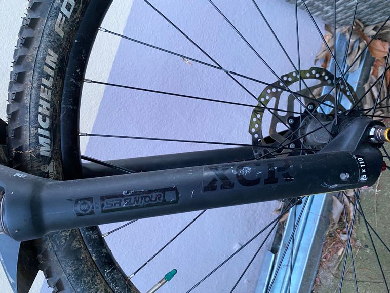 Käytetty Merida ONE-TWENTY 400 2019 2019 Mountainbike — kuva 5 / 6
